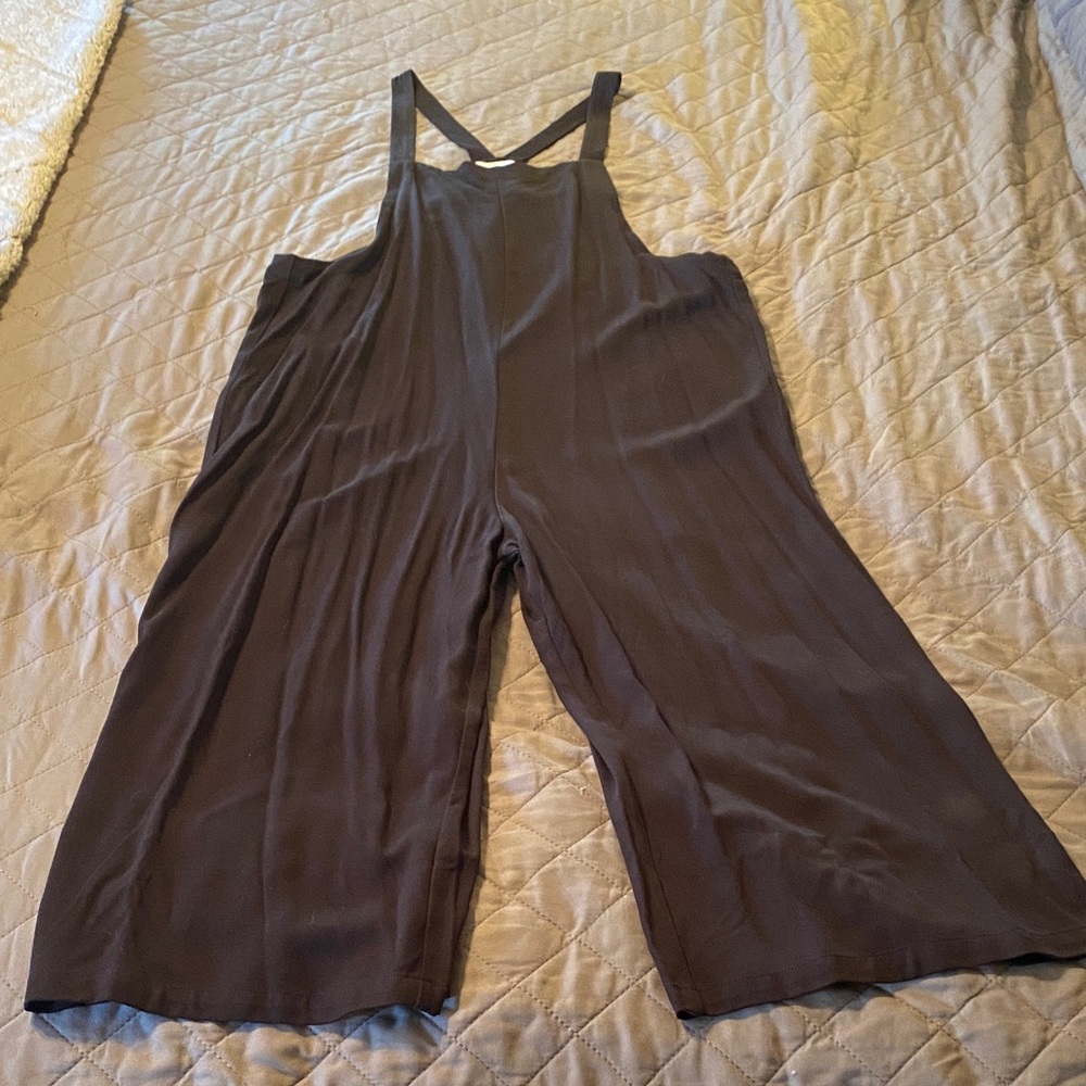 NWOT Carly Jean Los Angeles jumpsuit